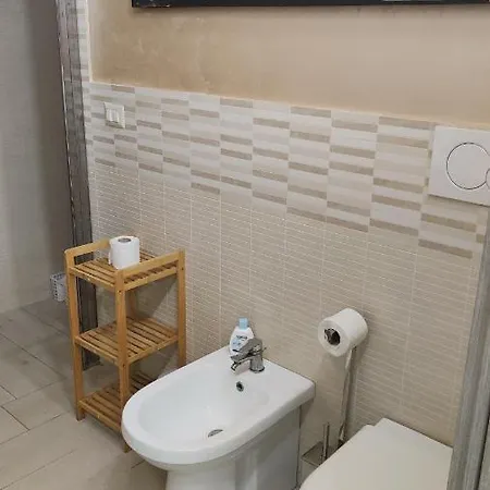 Center 1 Apartment