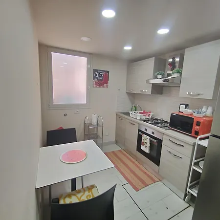 Apartment Center 1